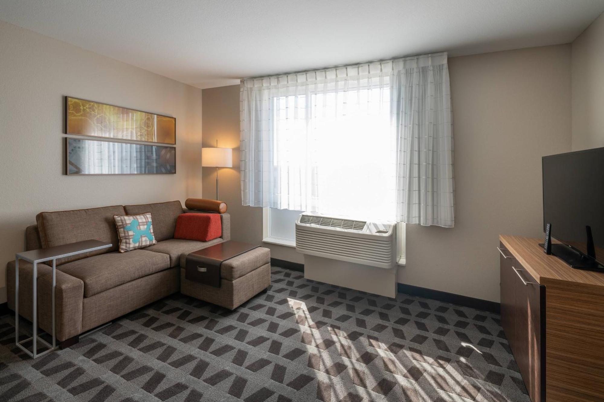 Towneplace Suites By Marriott Milwaukee Oak Creek Ngoại thất bức ảnh