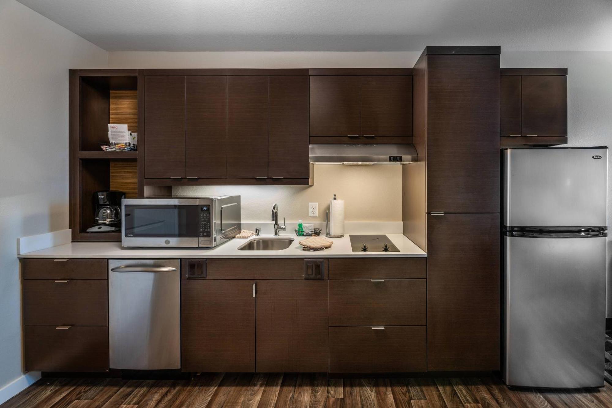 Towneplace Suites By Marriott Milwaukee Oak Creek Ngoại thất bức ảnh